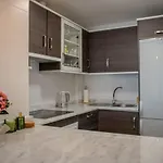 3br Family With Pool 아파트 *