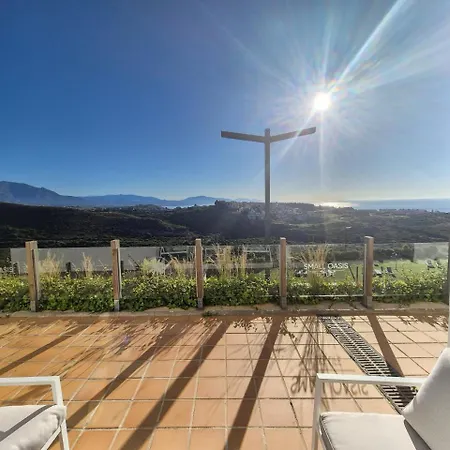 3br Family With Pool Manilva
